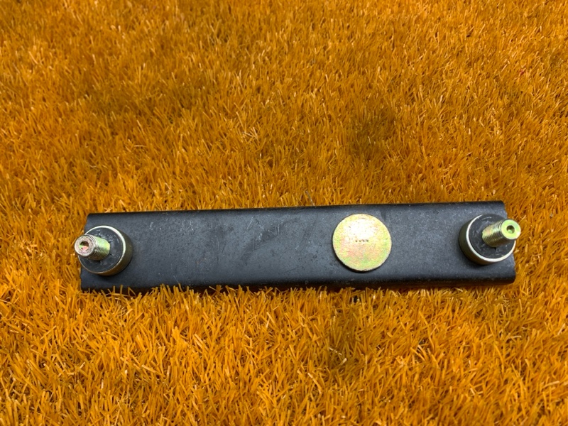 кронштейн ремня безопасности, 300 рублей, Красноярск