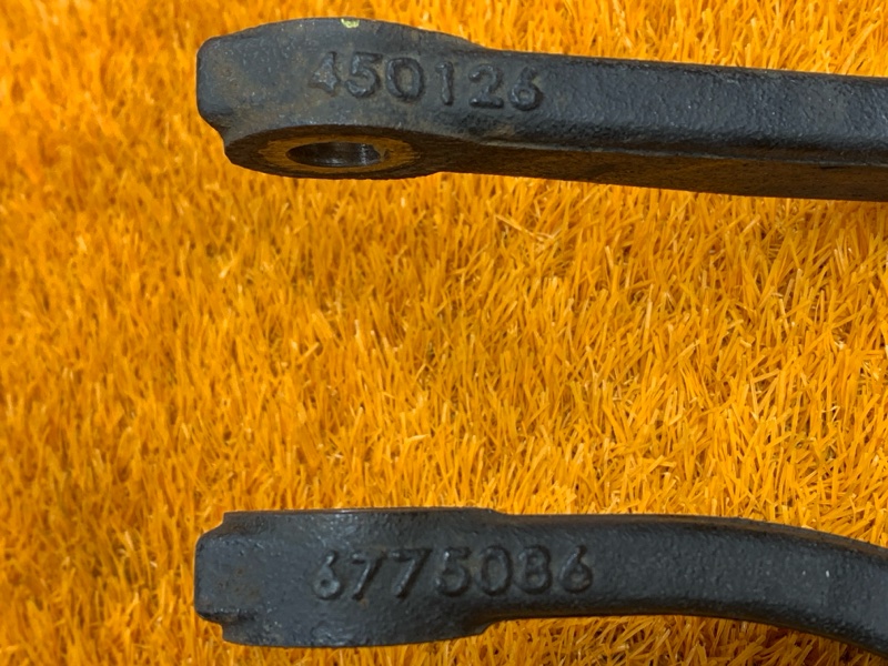 Кронштейн стойки подвески, 920 рублей, Красноярск