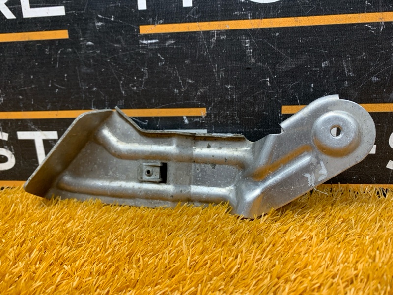 Кронштейн кожуха колесной нишы, 300 рублей, Красноярск