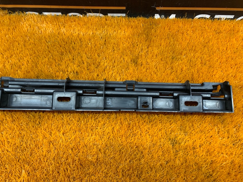 кронштейн порога, 340 рублей, Красноярск