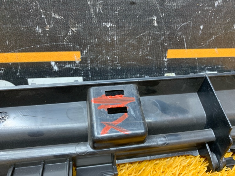 кронштейн порога, 340 рублей, Красноярск