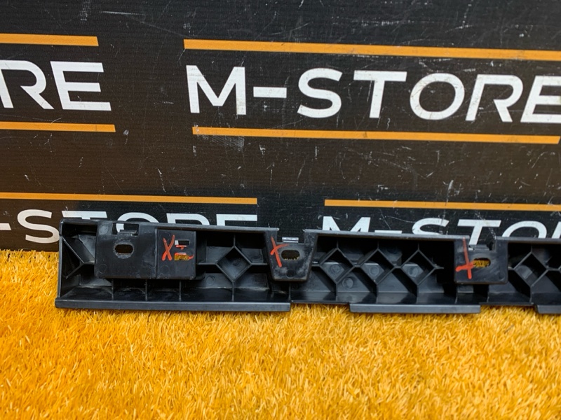 кронштейн порога, 300 рублей, Красноярск