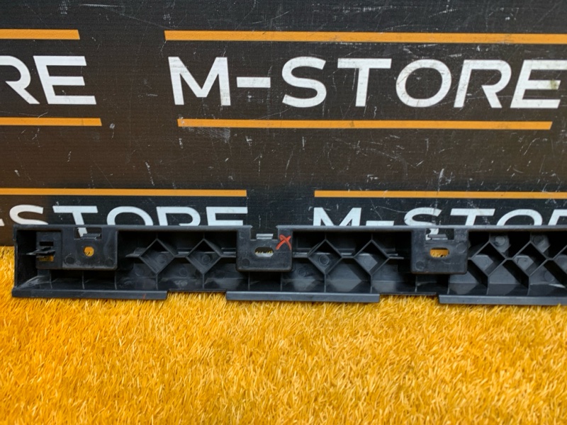 кронштейн порога, 450 рублей, Красноярск