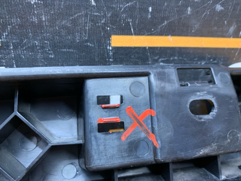 кронштейн порога, 450 рублей, Красноярск