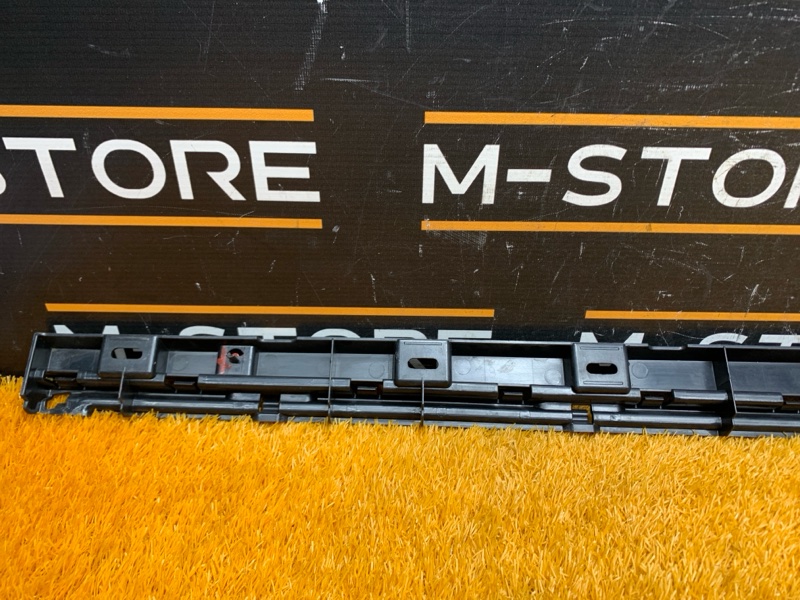 кронштейн порога, 340 рублей, Красноярск