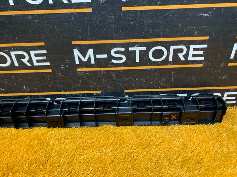 кронштейн порога, 340 рублей, Красноярск