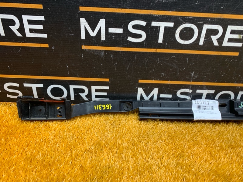 кронштейн порога, 340 рублей, Красноярск