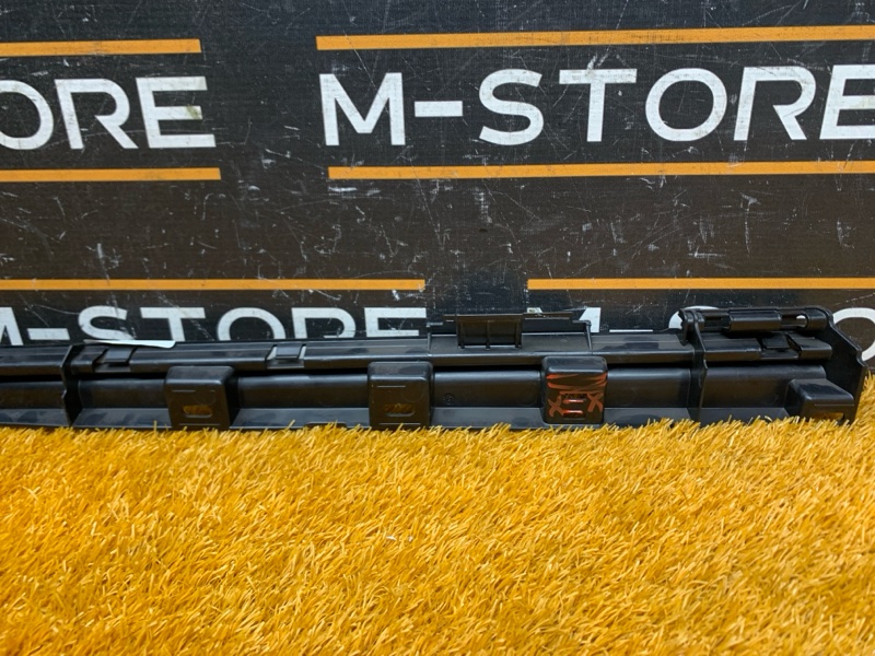 кронштейн порога, 340 рублей, Красноярск