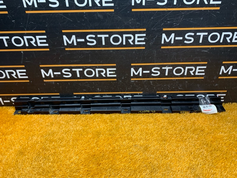 кронштейн порога, 340 рублей, Красноярск