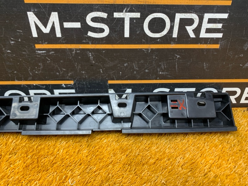 кронштейн порога, 510 рублей, Красноярск