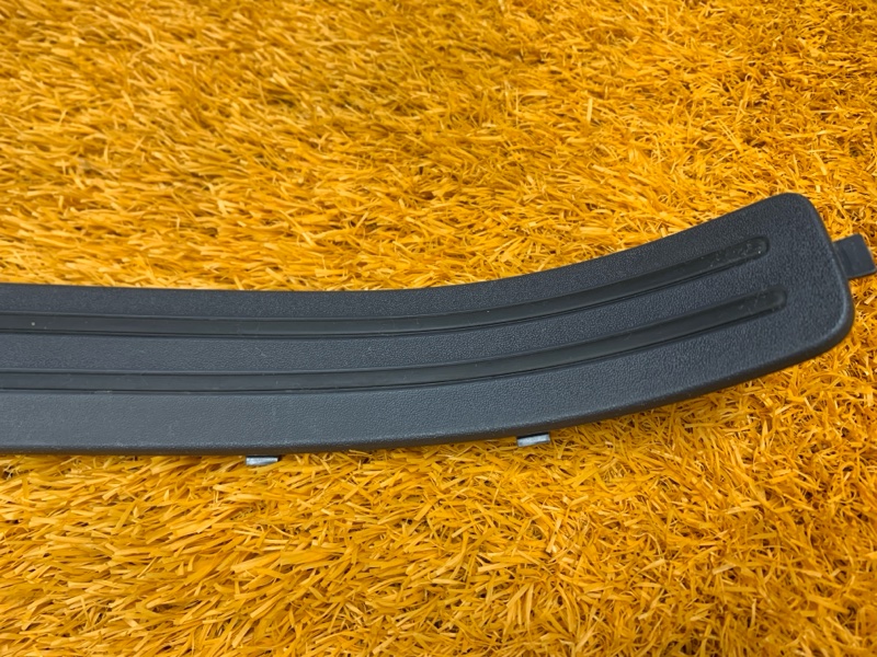 Накладка на порог салона, 330 рублей, Красноярск