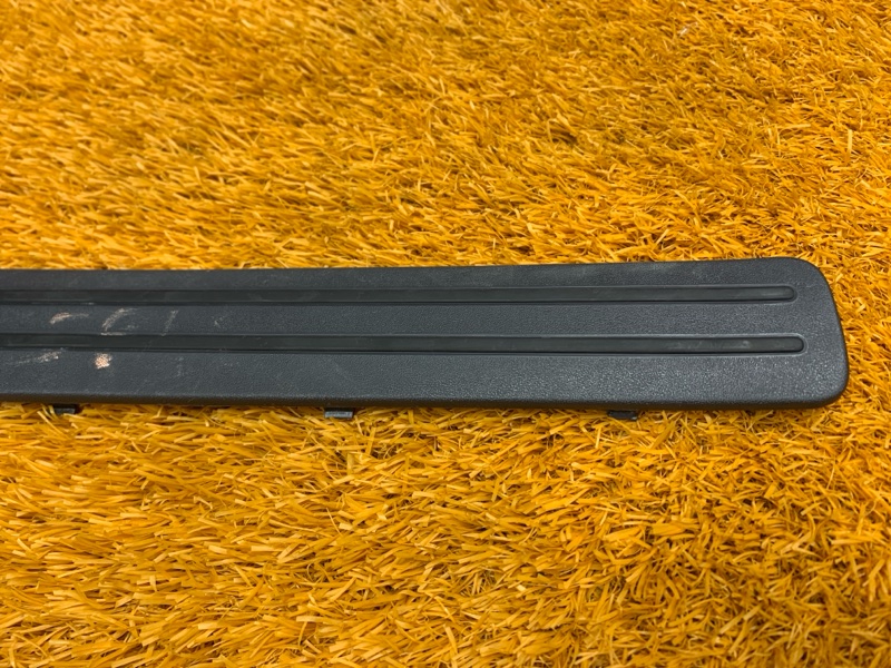 Накладка на порог салона, 330 рублей, Красноярск