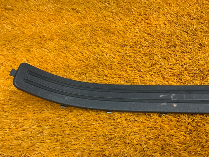 Накладка на порог салона, 330 рублей, Красноярск