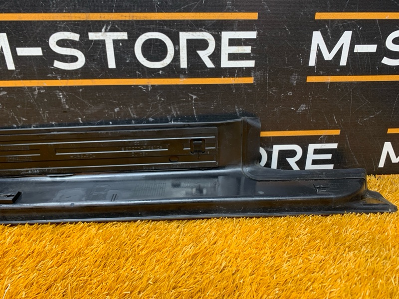 Накладка на порог салона, 380 рублей, Красноярск