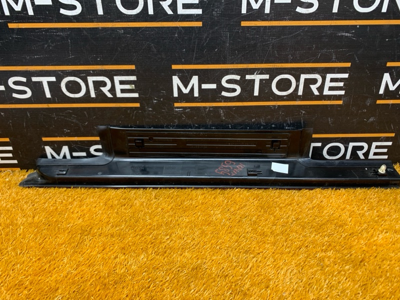 Накладка на порог салона, 380 рублей, Красноярск