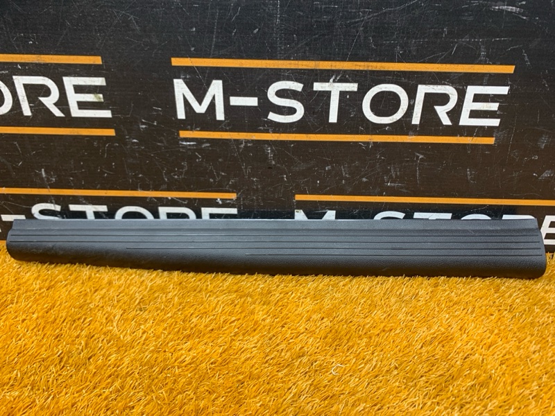 Накладка на порог салона, 200 рублей, Красноярск