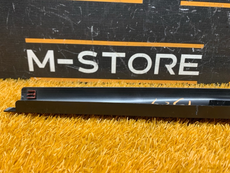 Накладка на порог салона, 200 рублей, Красноярск