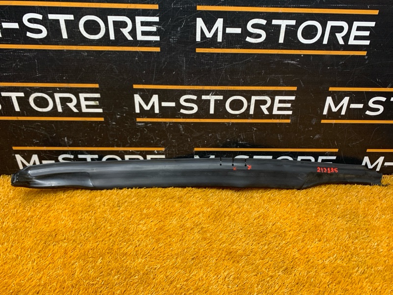 Уплотнитель капота, 370 рублей, Красноярск