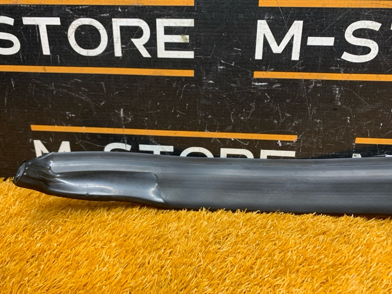 Уплотнитель капота, 370 рублей, Красноярск