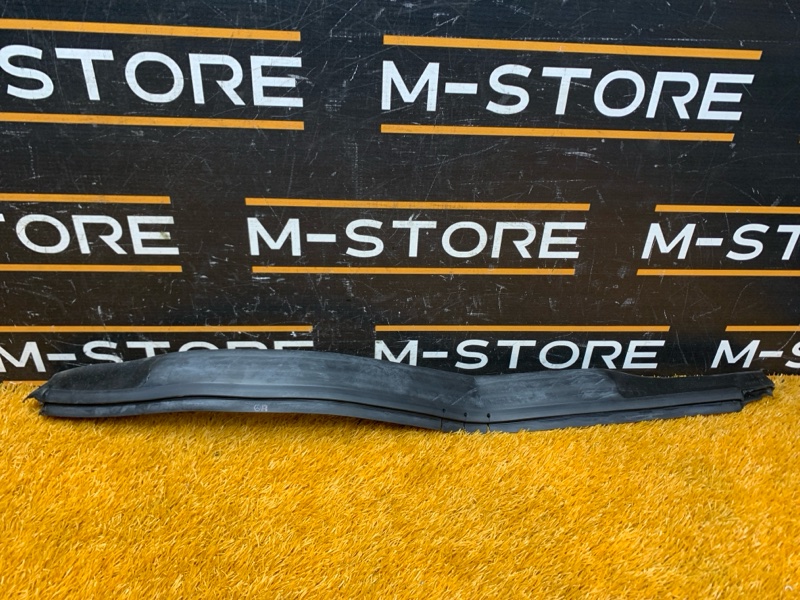 Уплотнитель капота, 370 рублей, Красноярск