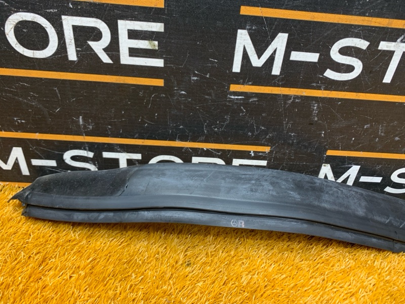 Уплотнитель капота, 370 рублей, Красноярск