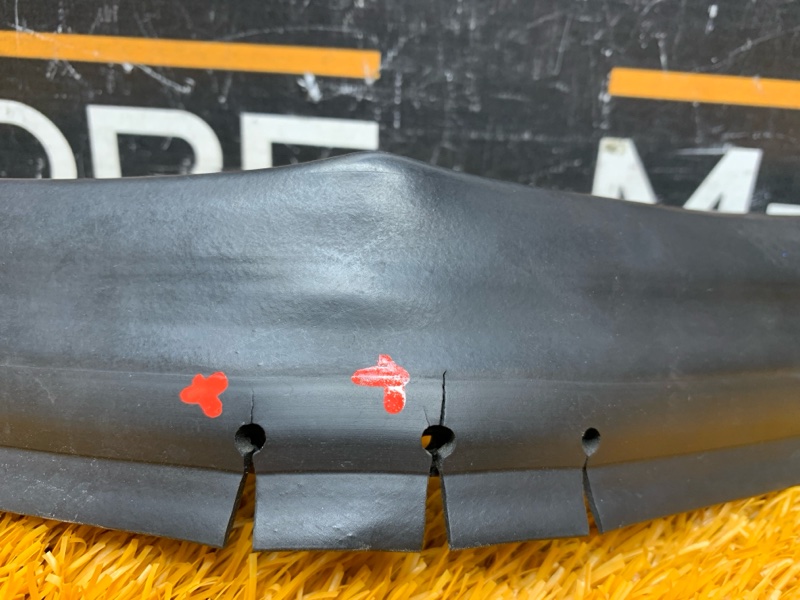 Уплотнитель капота, 370 рублей, Красноярск