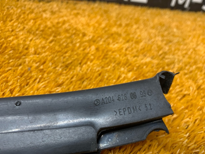 Уплотнитель капота, 370 рублей, Красноярск