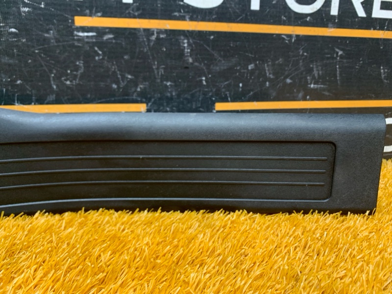 Накладка на порог салона, 380 рублей, Красноярск