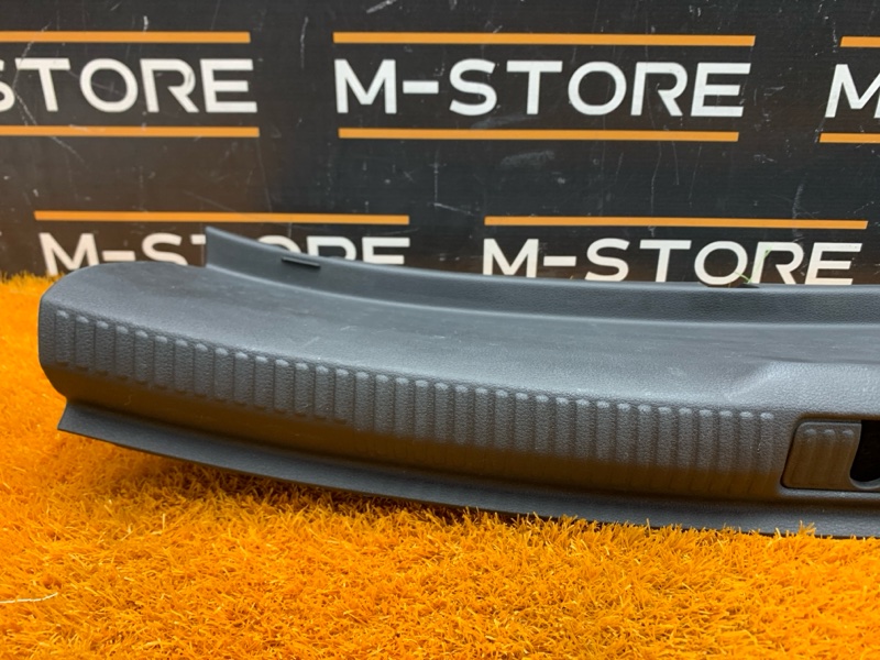 Накладка двери багажника, 1870 рублей, Красноярск