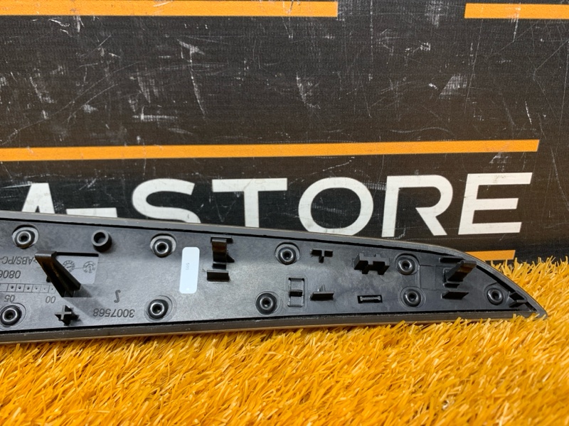 накладка декоративная, 500 рублей, Красноярск