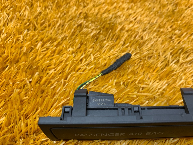 Индикатор Air Bag, 300 рублей, Красноярск