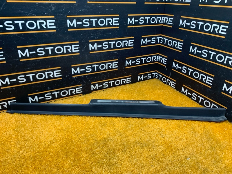 Накладка на порог салона, 380 рублей, Красноярск