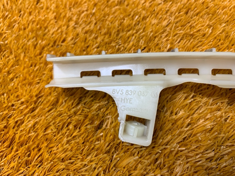 Направляющая стекла двери, 730 рублей, Красноярск