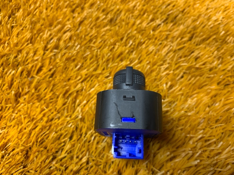 Кнопка регулировки зеркал, 700 рублей, Красноярск