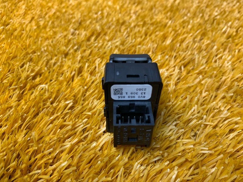 кнопка стеклоподъемника, 470 рублей, Красноярск