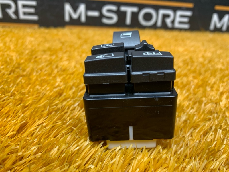 кнопка стеклоподъемника, 300 рублей, Красноярск