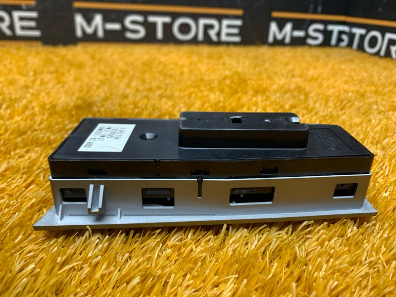 Блок управления стеклоподъемниками, 960 рублей, Красноярск