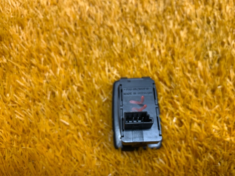 кнопка стеклоподъемника, 300 рублей, Красноярск