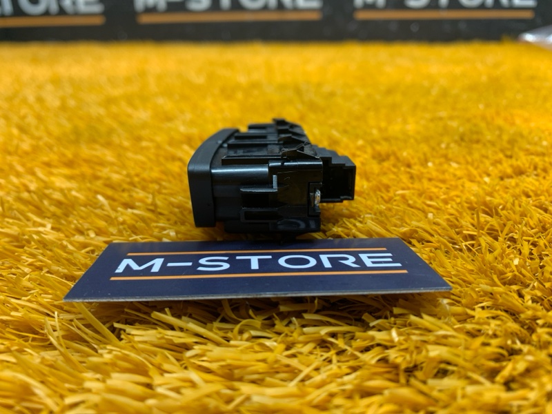 Кнопка центрального замка, 300 рублей, Красноярск