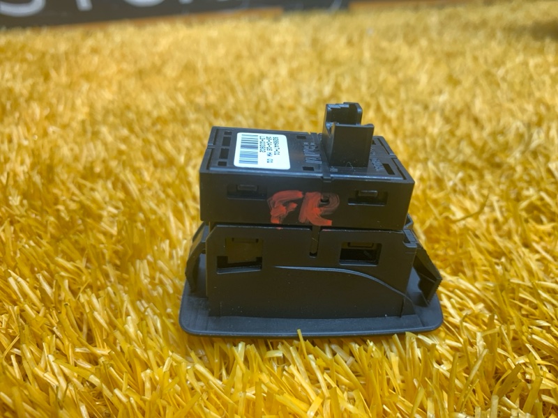 Кнопка открывания багажника, 700 рублей, Красноярск