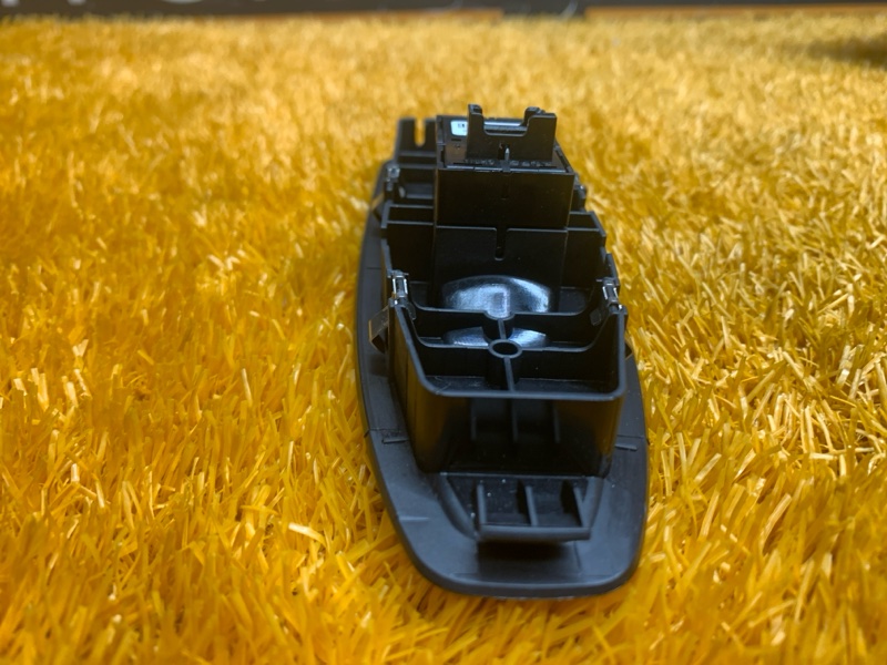 кнопка стеклоподъемника, 200 рублей, Красноярск