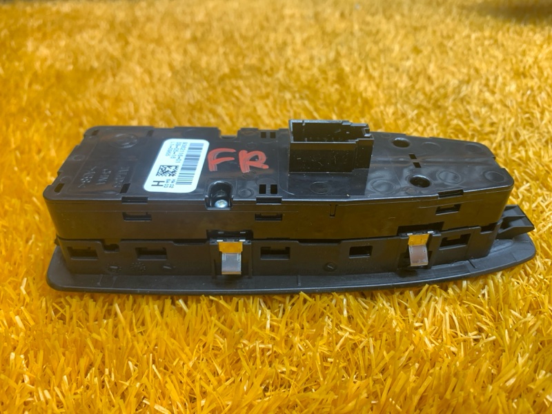 Блок управления стеклоподъемниками, 2770 рублей, Красноярск