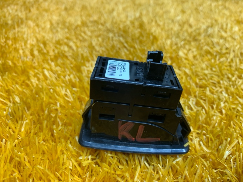 кнопка стеклоподъемника, 200 рублей, Красноярск