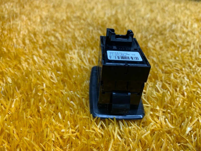 кнопка стеклоподъемника, 200 рублей, Красноярск