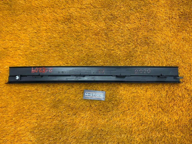 Накладка на порог салона, 300 рублей, Красноярск