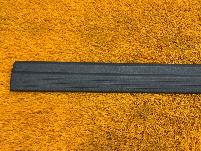 Накладка на порог салона, 300 рублей, Красноярск