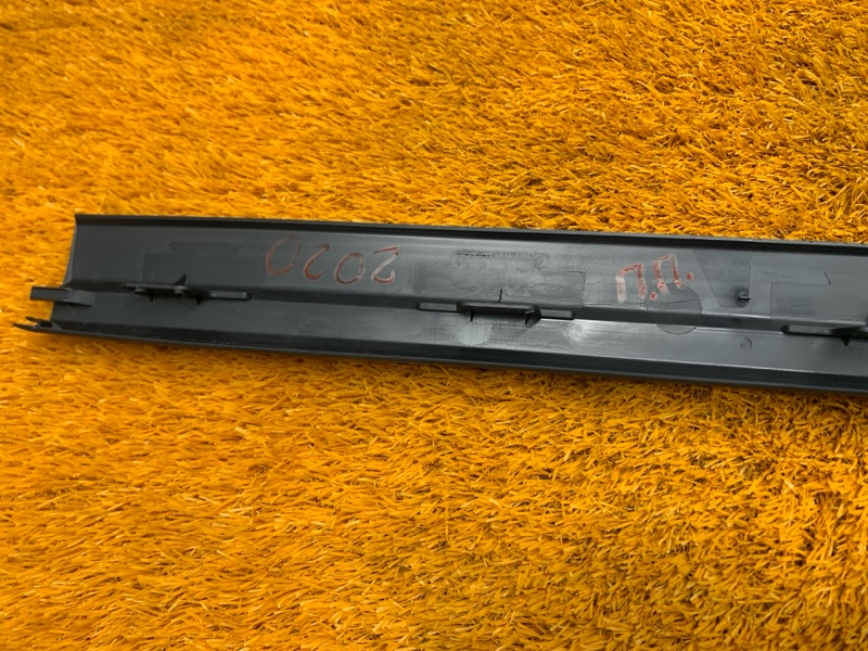 Накладка на порог салона, 300 рублей, Красноярск