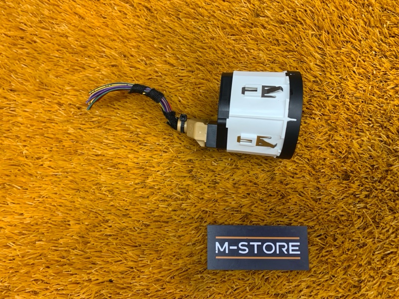 кнопка блокировки дифференциала, 700 рублей, Красноярск