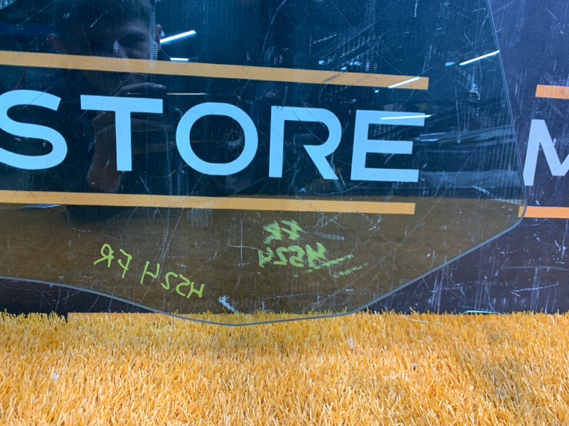 Стекло боковое, 980 рублей, Красноярск