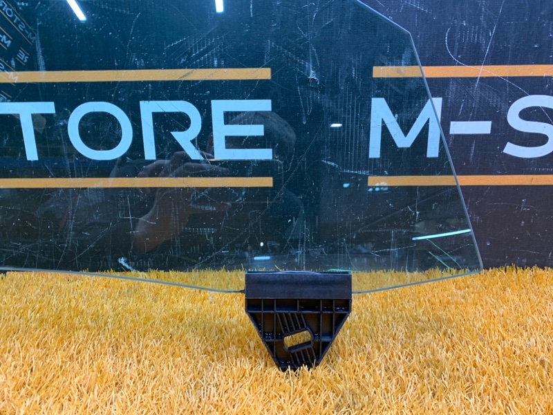 Стекло боковое, 800 рублей, Красноярск